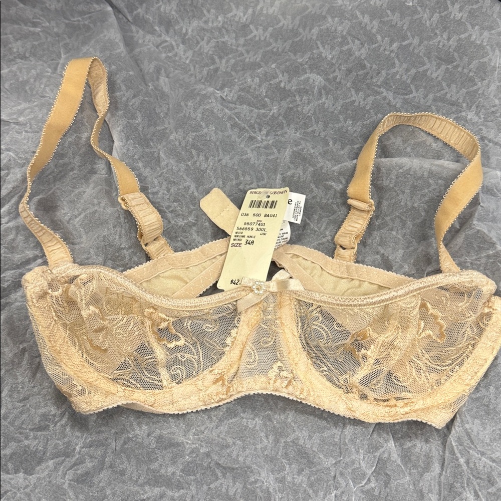 Le Mystere Lace Bra in Beige